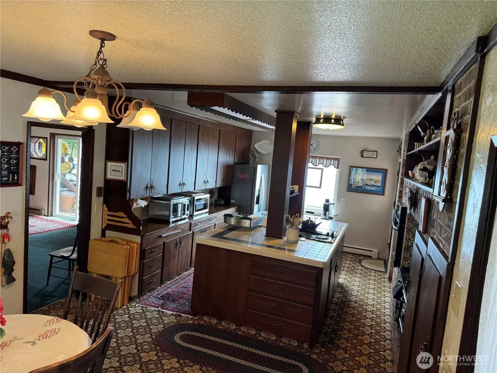 160 N Triton Head Drive Lilliwaup WA 98555