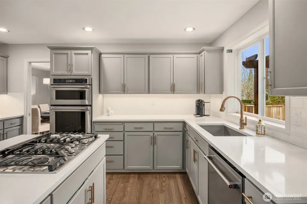 10330 NE 151st Place Bothell WA 98011