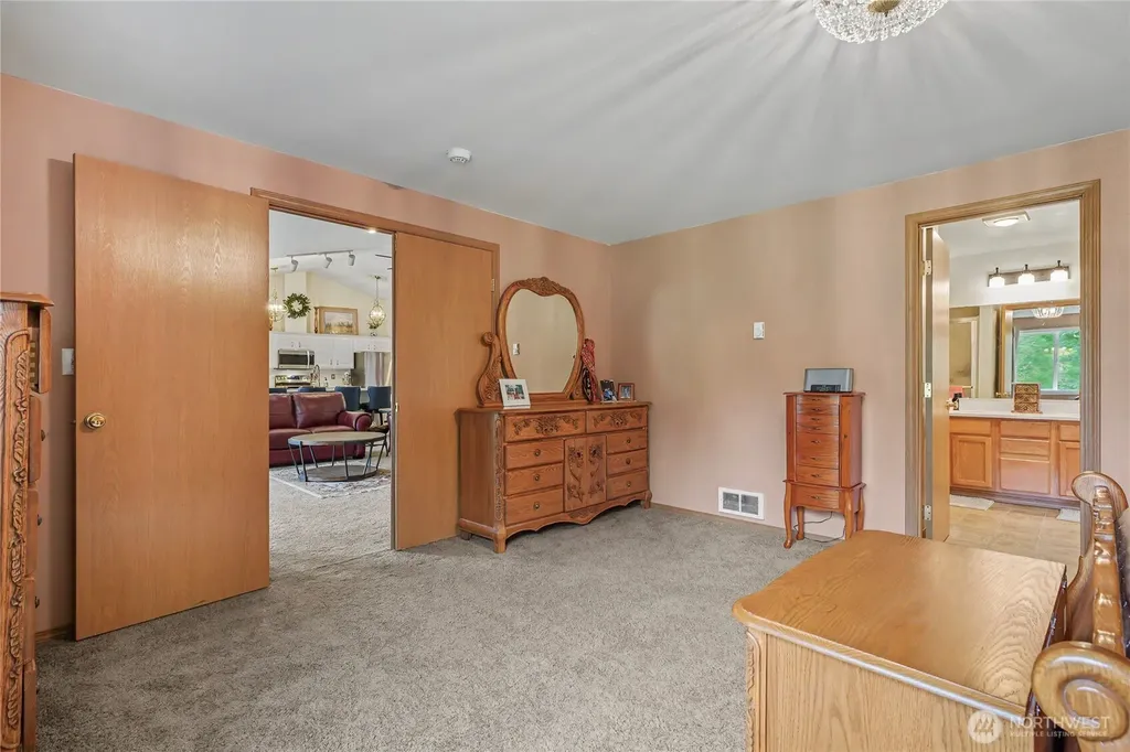 37726 34th Avenue E Roy WA 98580