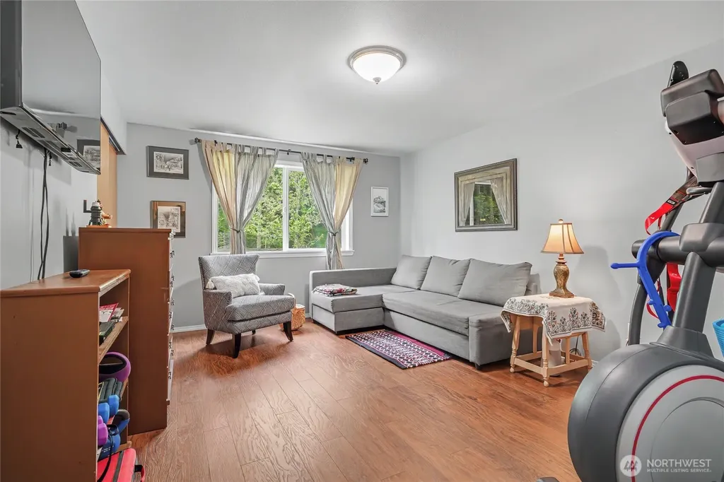 37726 34th Avenue E Roy WA 98580