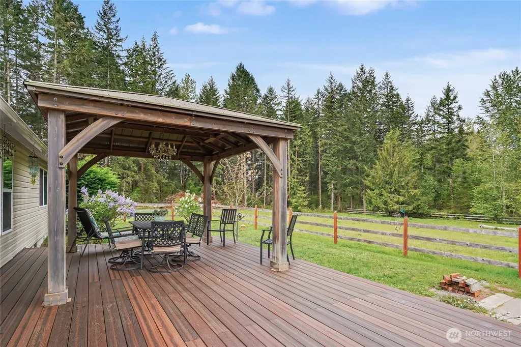 37726 34th Avenue E Roy WA 98580