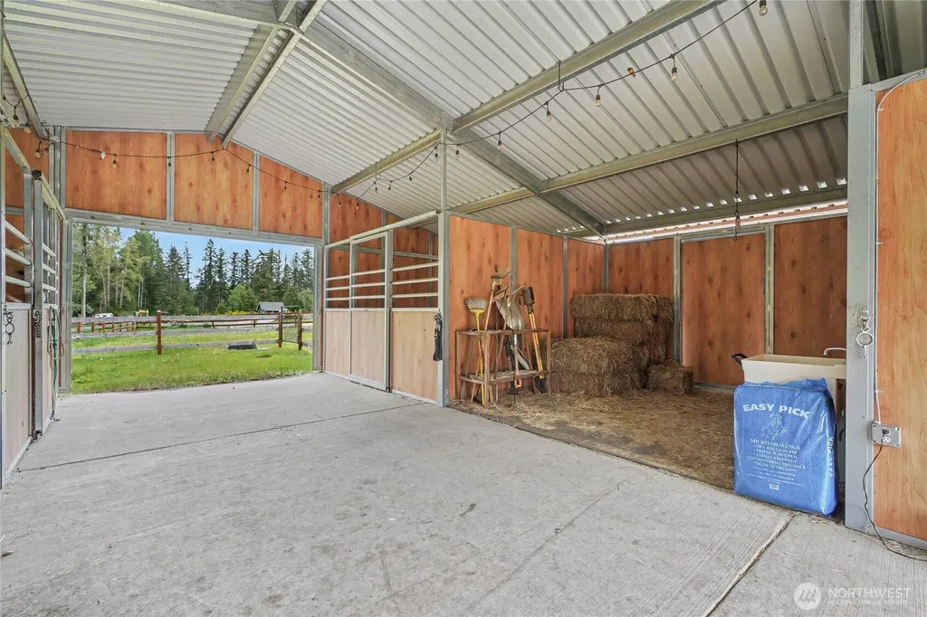 37726 34th Avenue E Roy WA 98580