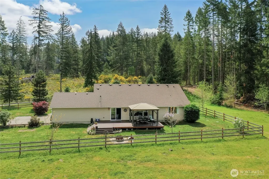 37726 34th Avenue E Roy WA 98580