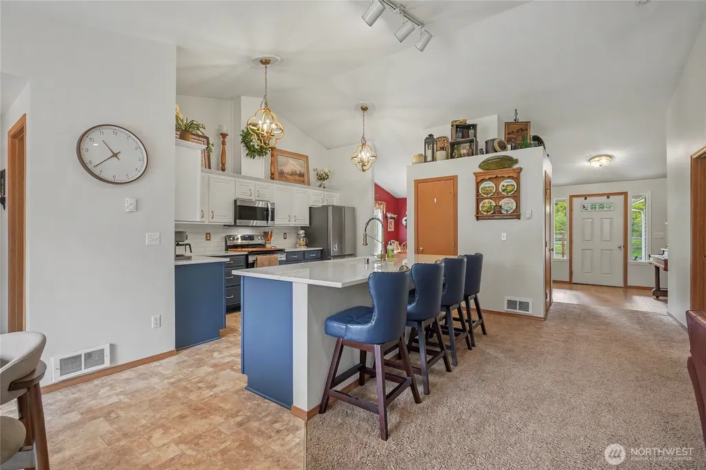 37726 34th Avenue E Roy WA 98580