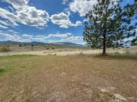 6996 Highway 155 Omak WA 98841