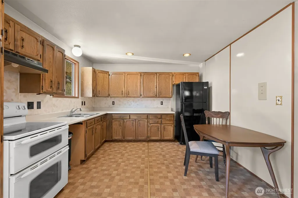 371 Lakeside Drive Sedro Woolley WA 98284