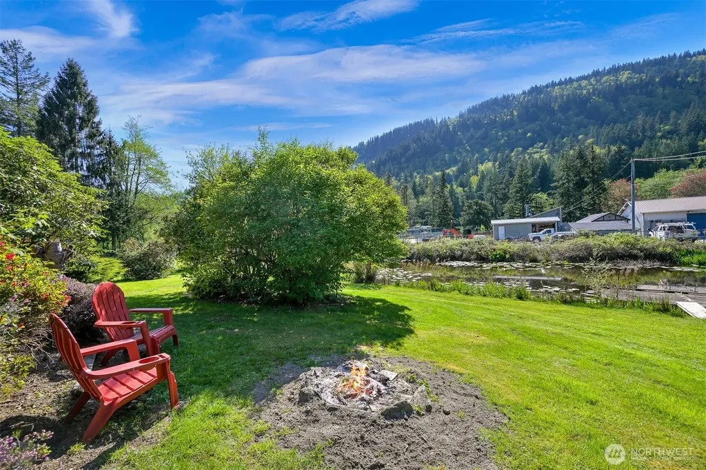 371 Lakeside Drive Sedro Woolley WA 98284
