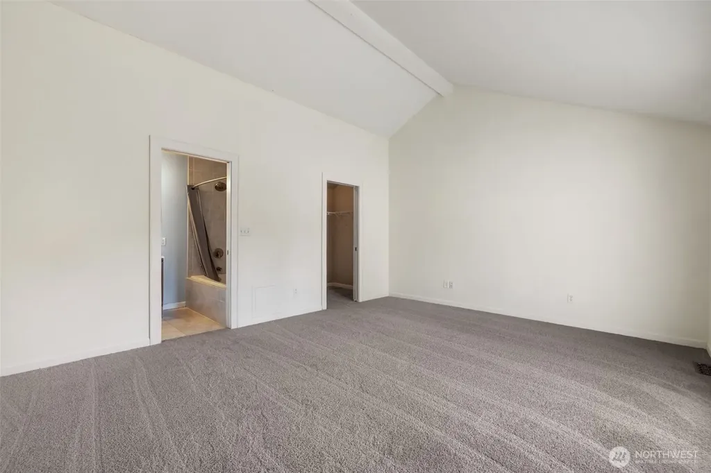 2595 Griffiths Lane SE Port Orchard WA 98366