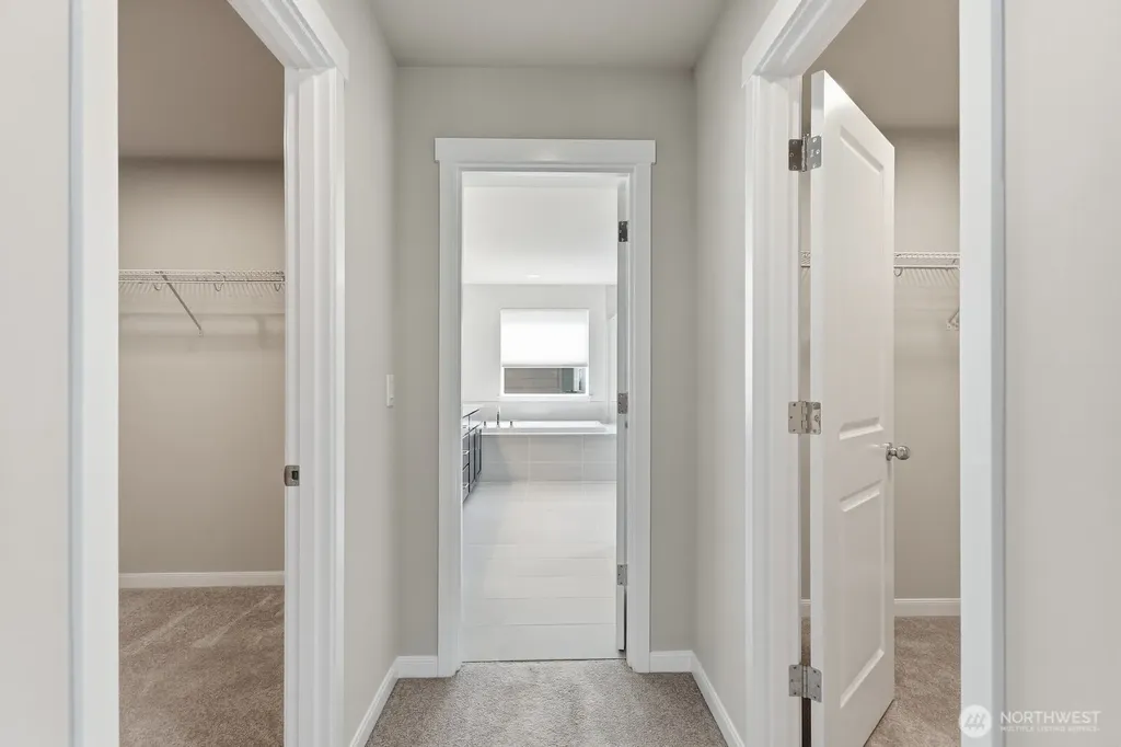2466 NE Athlon Court Poulsbo WA 98370