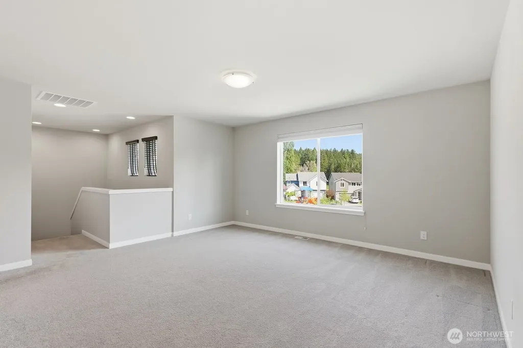 2466 NE Athlon Court Poulsbo WA 98370