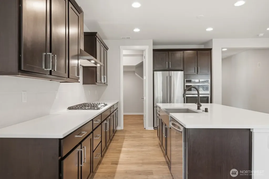 2466 NE Athlon Court Poulsbo WA 98370
