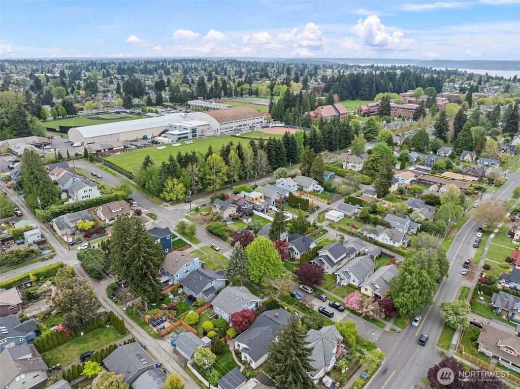 3208 N 9th Street Tacoma WA 98406