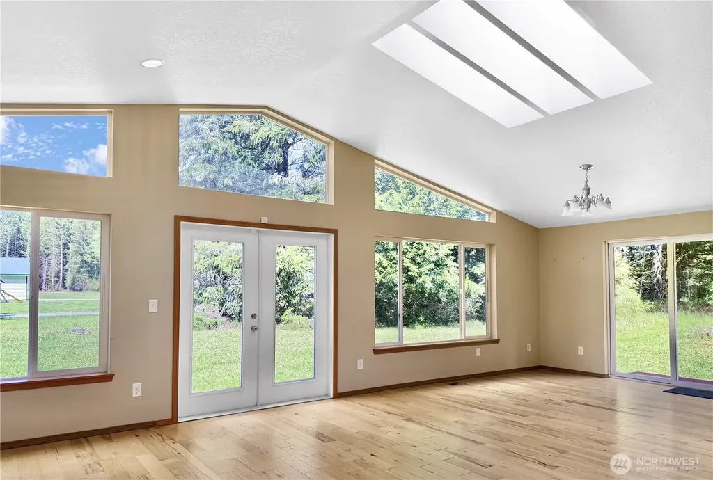 152 Shelton Road Randle WA 98377