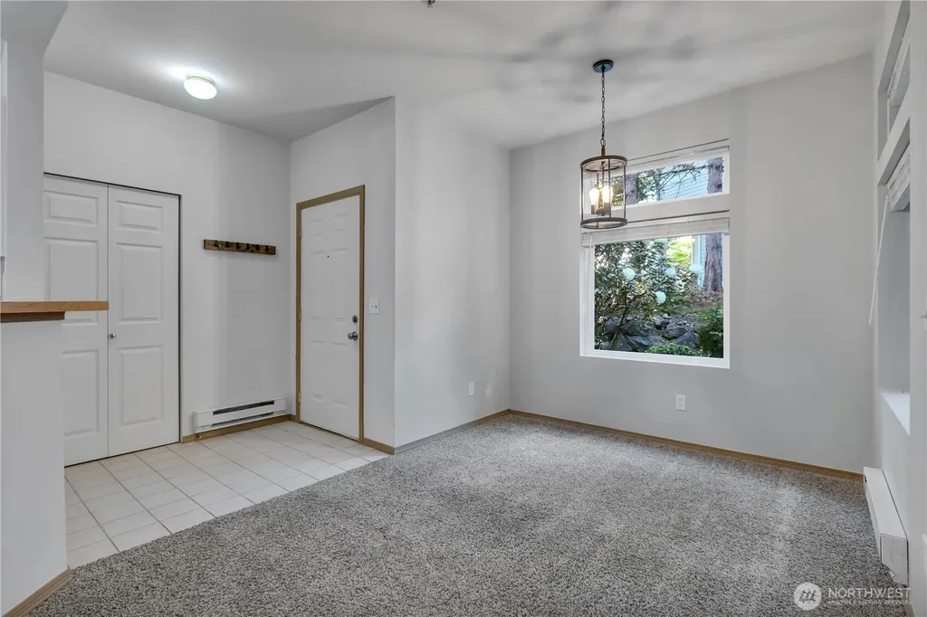 21917 42nd Avenue S Kent WA 98032