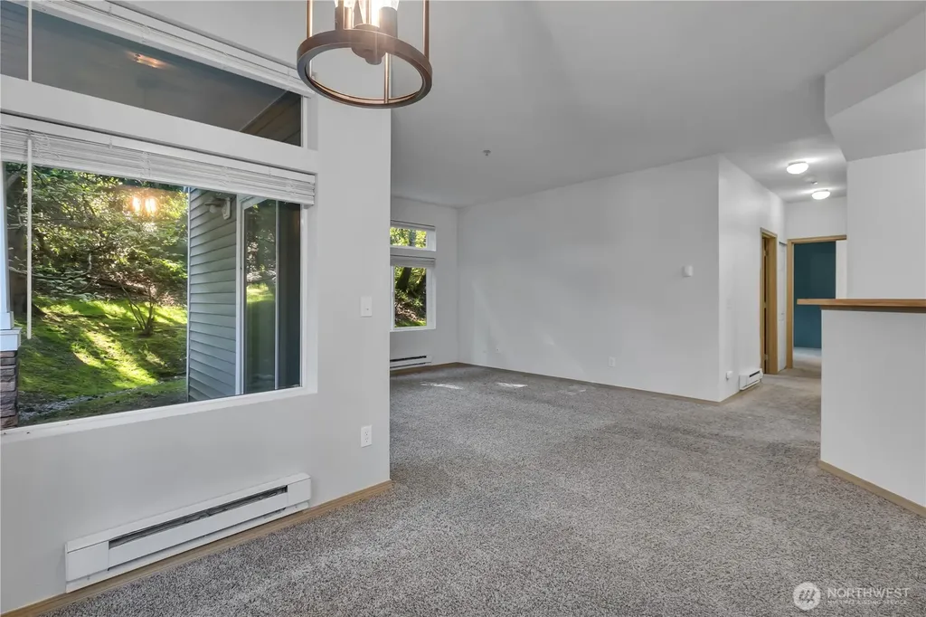 21917 42nd Avenue S Kent WA 98032