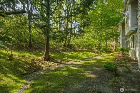 21917 42nd Avenue S Kent WA 98032