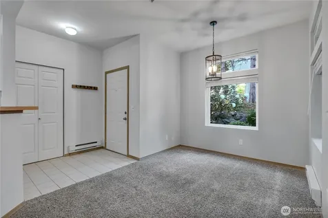 21917 42nd Avenue S Kent WA 98032