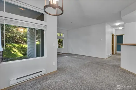 21917 42nd Avenue S Kent WA 98032