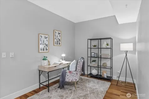 2911 2nd Avenue Seattle WA 98121