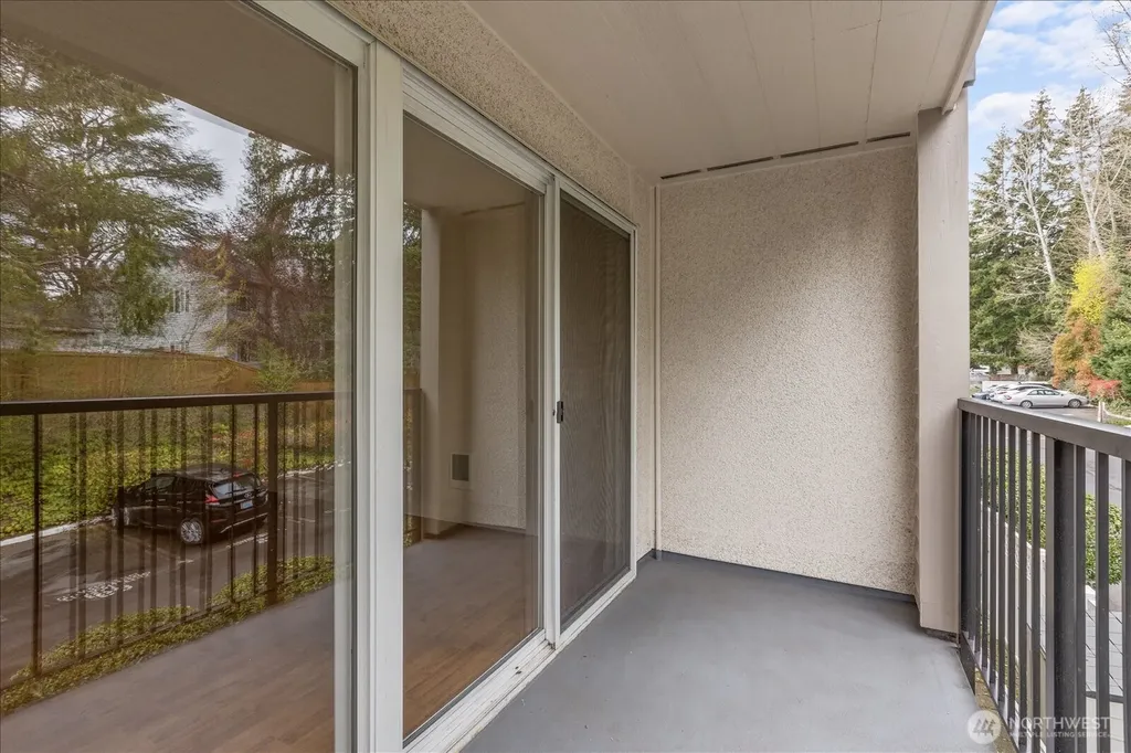 12631 NE 9th Place Bellevue WA 98005
