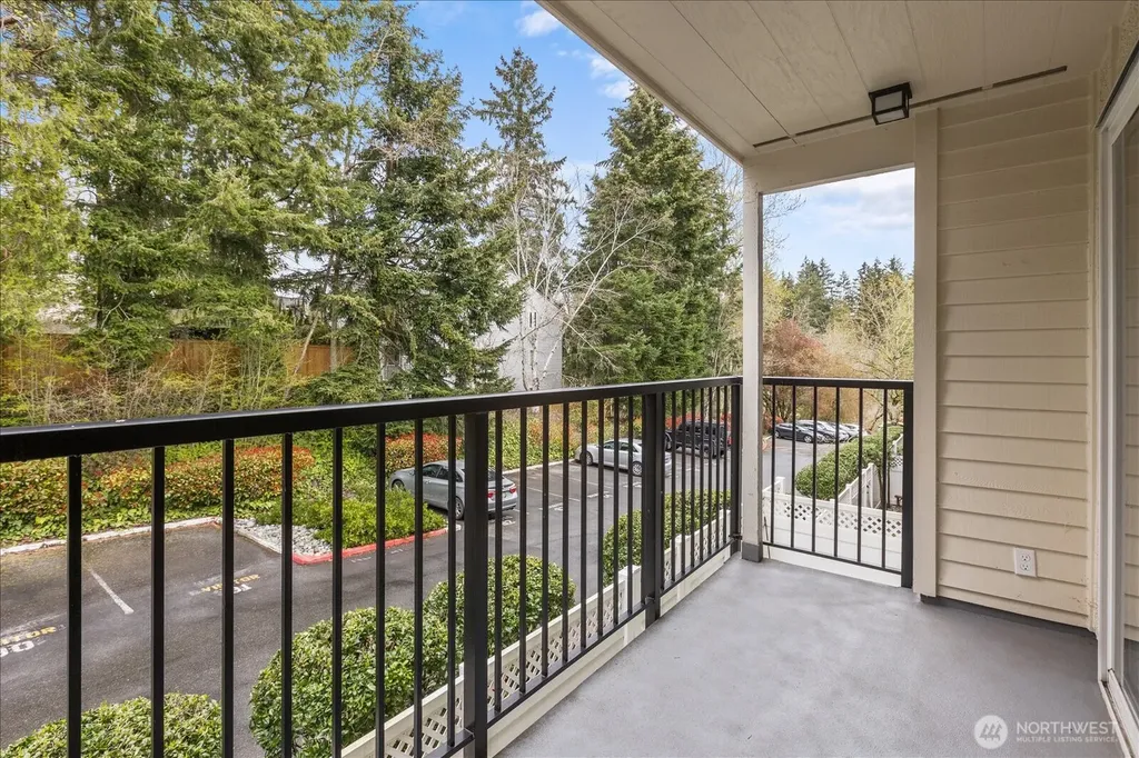 12631 NE 9th Place Bellevue WA 98005