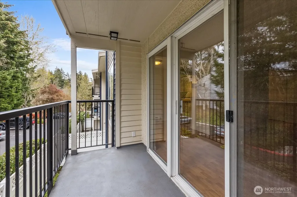 12631 NE 9th Place Bellevue WA 98005