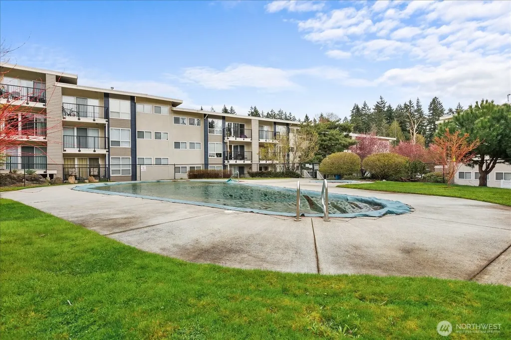 12631 NE 9th Place Bellevue WA 98005