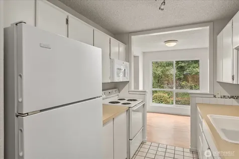 12631 NE 9th Place Bellevue WA 98005