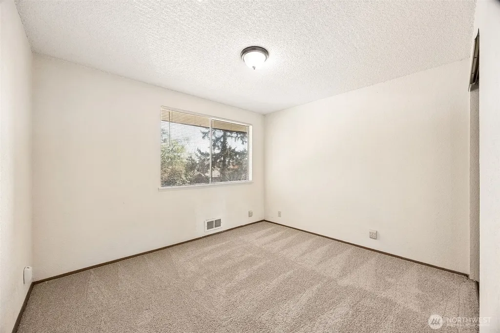 6107 204th Street SW Lynnwood WA 98036