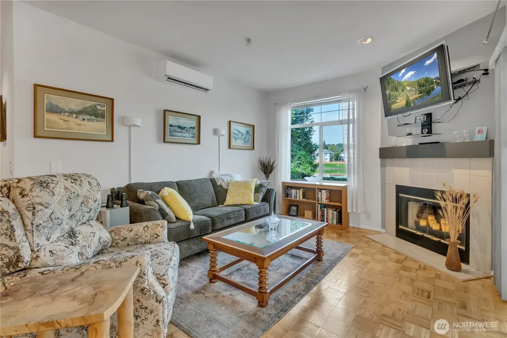 23311 59th Place S Kent WA 98032