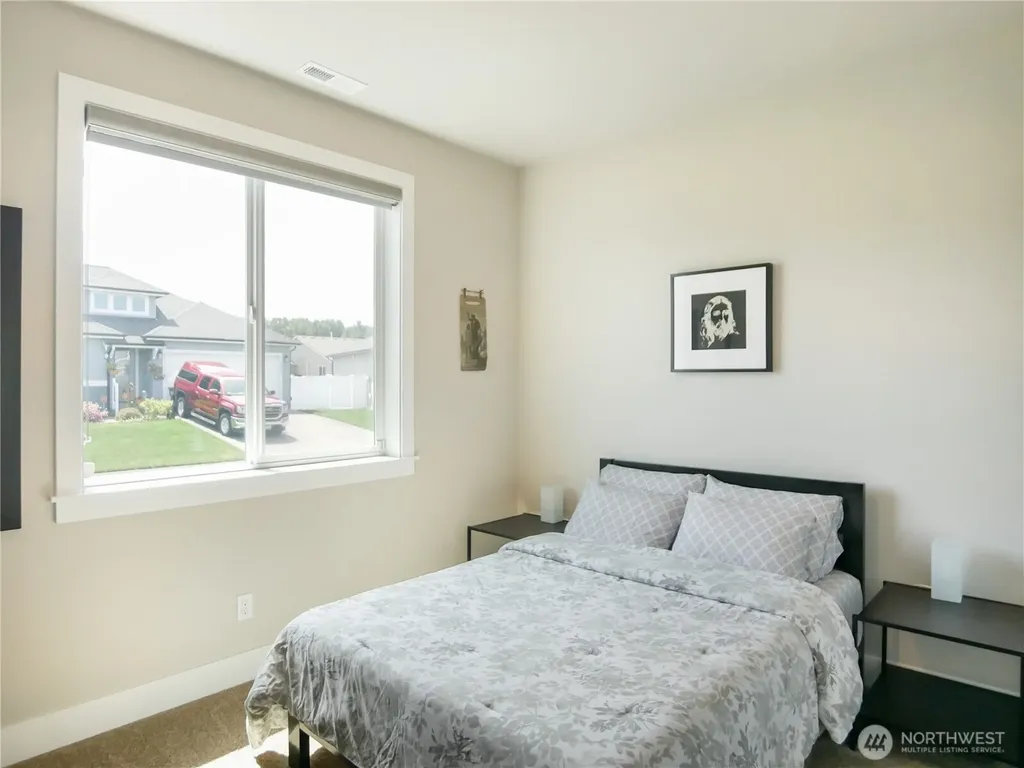 111 Cherry Lane SW Orting WA 98360