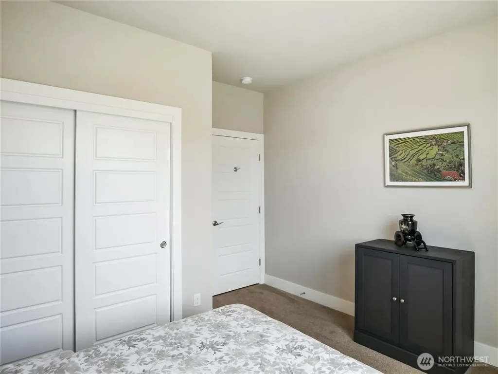 111 Cherry Lane SW Orting WA 98360