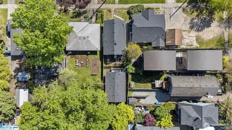 1411 26th Avenue Seattle WA 98122