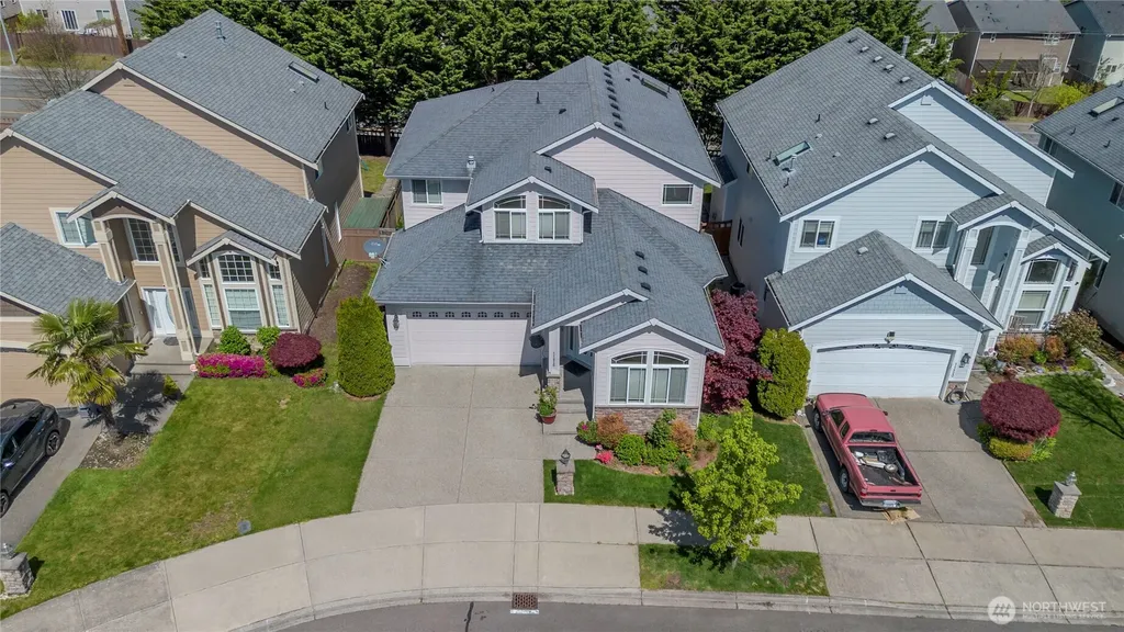 11816 240th Place Kent WA 98030