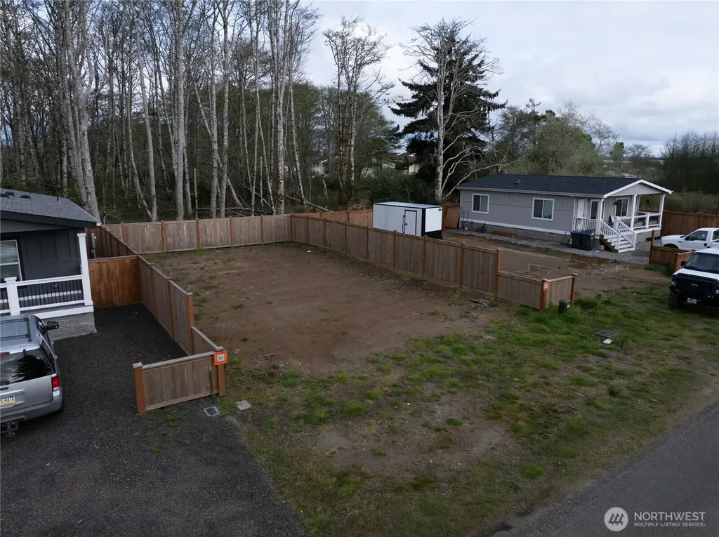 606 N 2nd Street Westport WA 98595