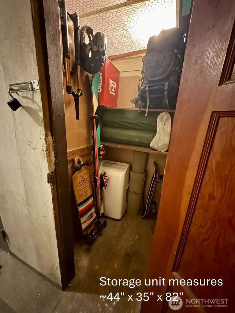 7 Harrison Street Seattle WA 98109