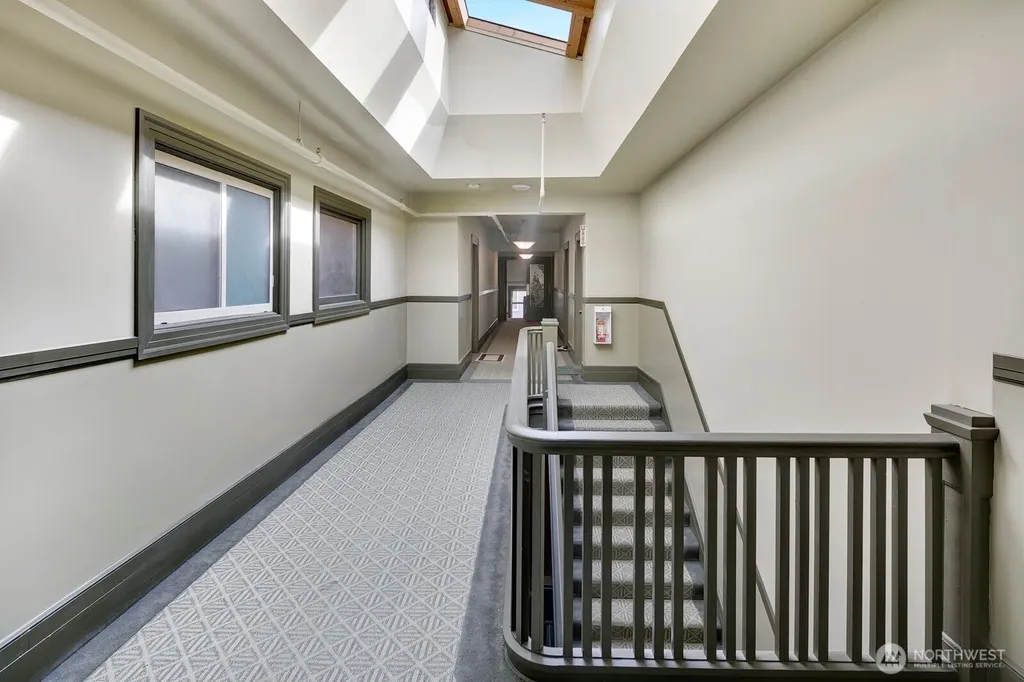 7 Harrison Street Seattle WA 98109