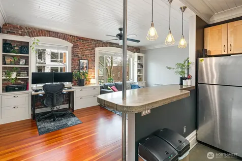 7 Harrison Street Seattle WA 98109