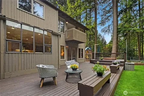 22542 NE 46th Street Redmond WA 98053
