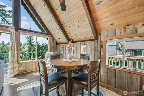 1819 Lake Drive Camano Island WA 98282