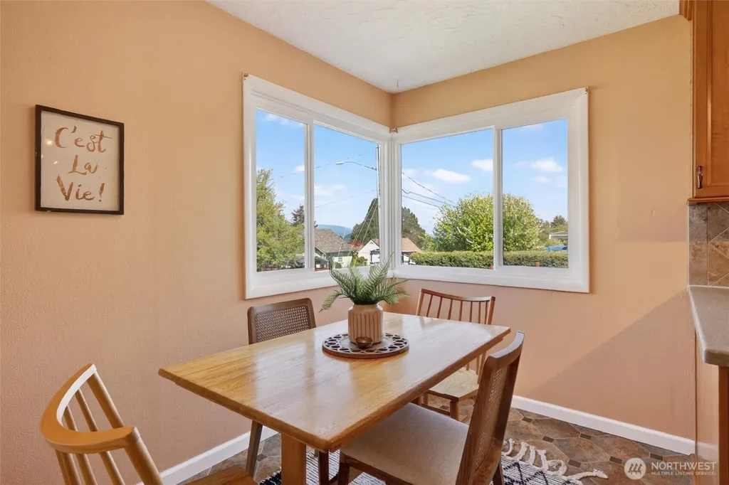 1119 Longview Avenue Anacortes WA 98221