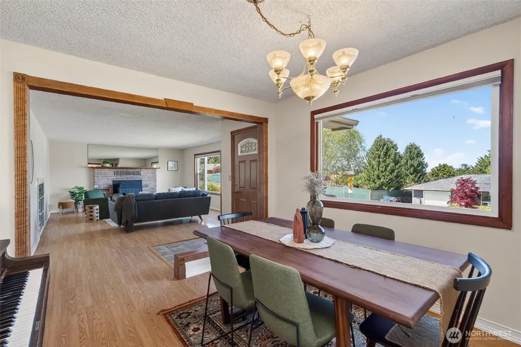 1119 Longview Avenue Anacortes WA 98221