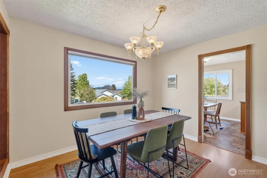 1119 Longview Avenue Anacortes WA 98221