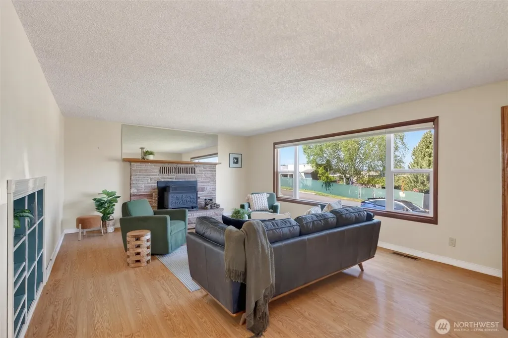1119 Longview Avenue Anacortes WA 98221