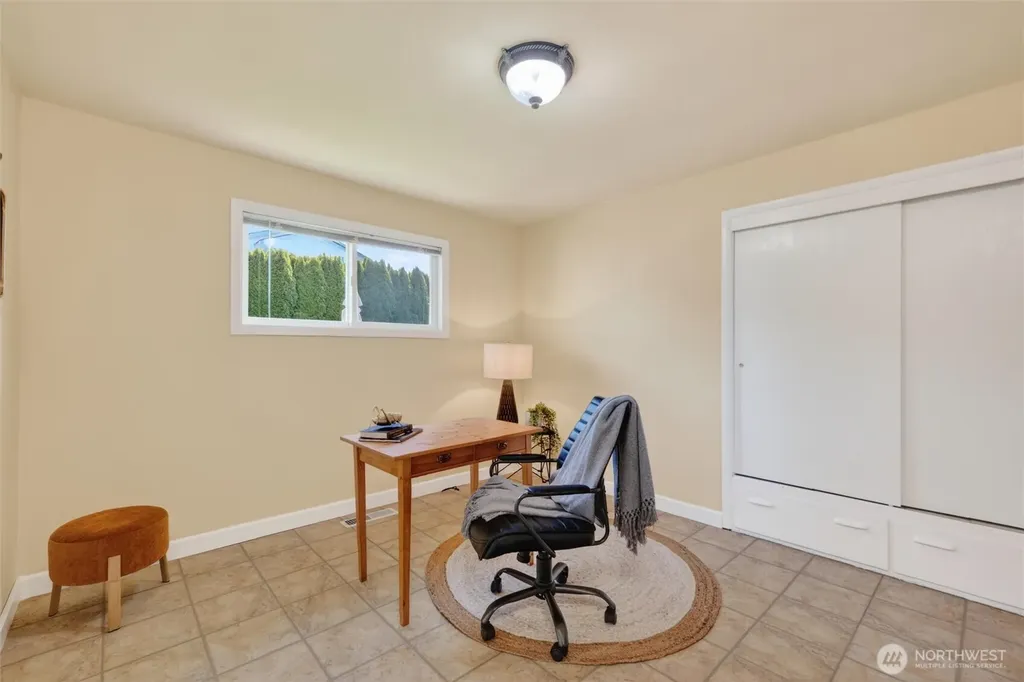 1119 Longview Avenue Anacortes WA 98221