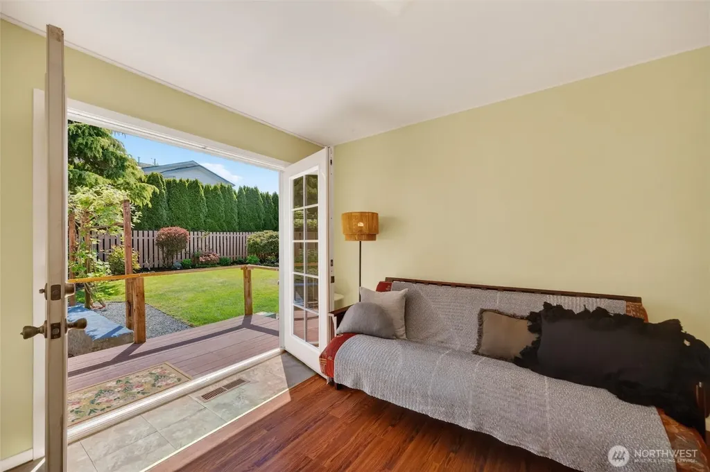 1119 Longview Avenue Anacortes WA 98221