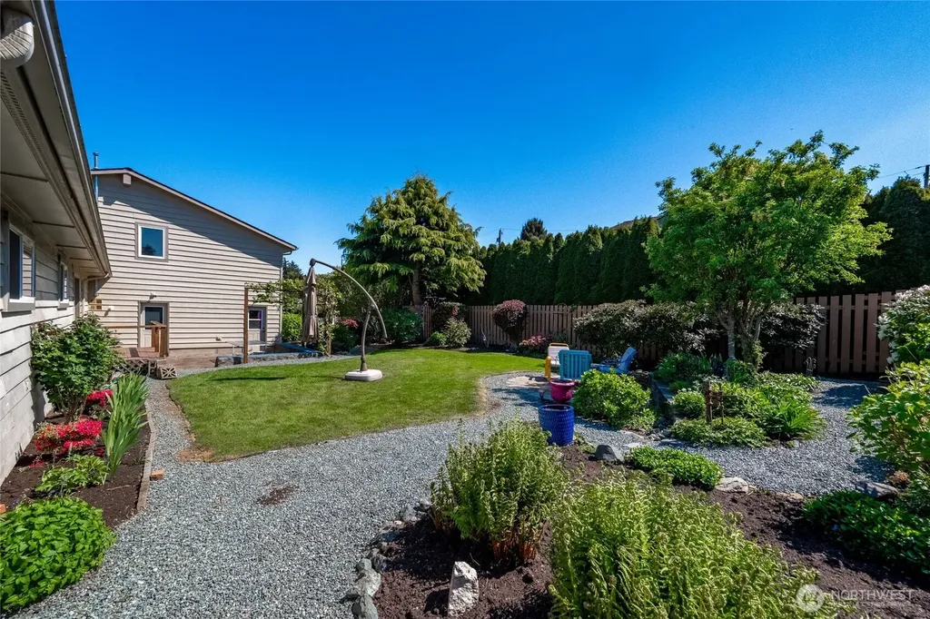 1119 Longview Avenue Anacortes WA 98221
