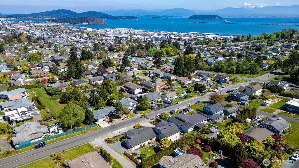 1119 Longview Avenue Anacortes WA 98221