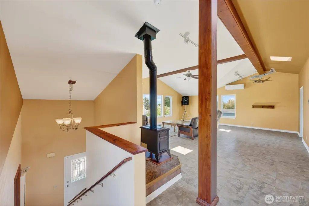 1119 Longview Avenue Anacortes WA 98221