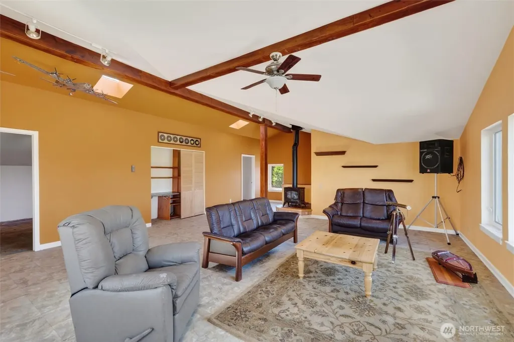 1119 Longview Avenue Anacortes WA 98221